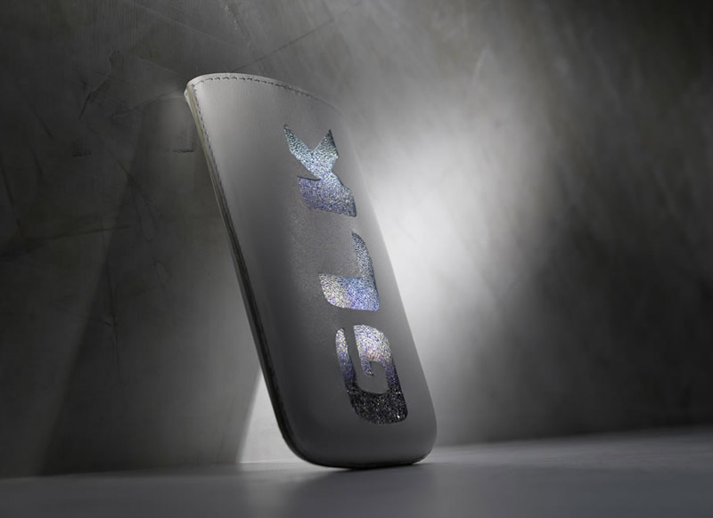 Illustration for article titled Mercedes Benz Makes an iPhone Pouch...Wait What?
